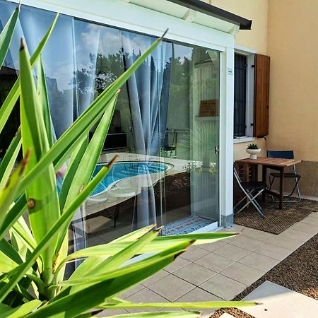 Picnic Room And Pool كاستلْنْيوفو ديل غارد المظهر الخارجي الصورة