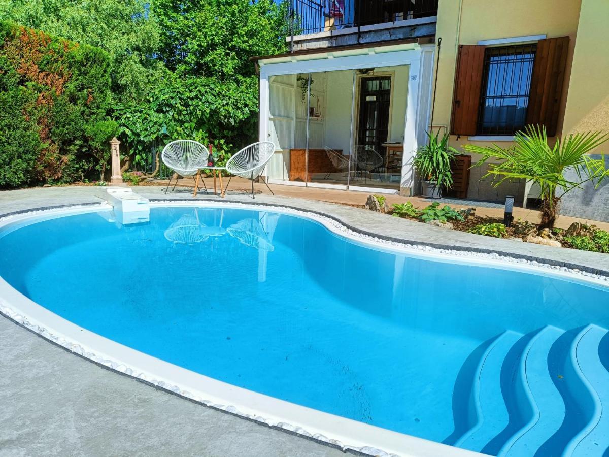 Picnic Room And Pool كاستلْنْيوفو ديل غارد المظهر الخارجي الصورة