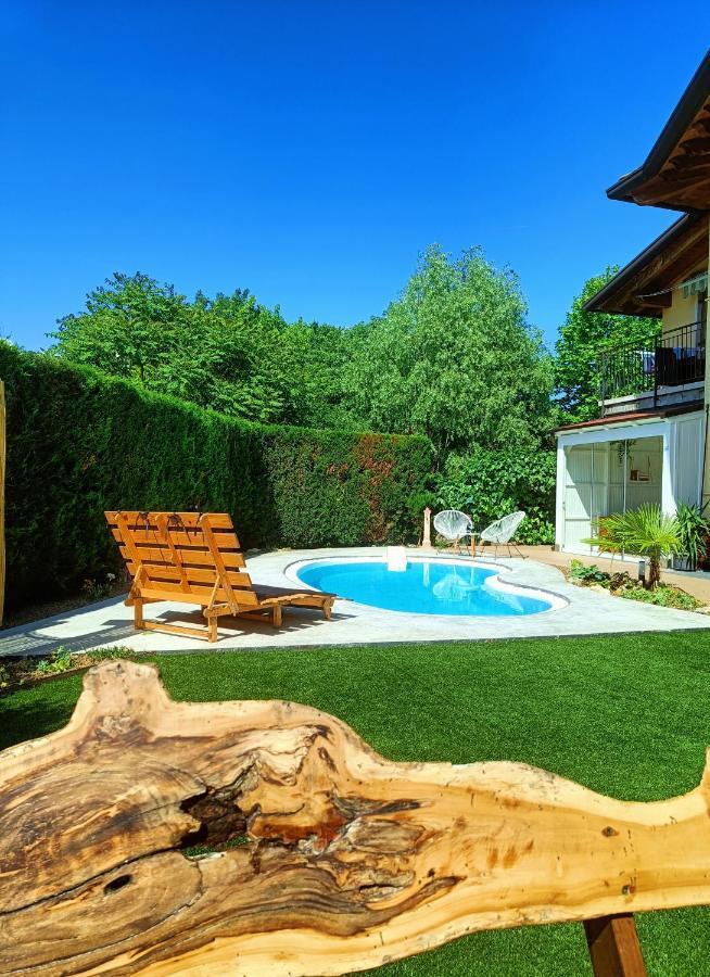 Picnic Room And Pool كاستلْنْيوفو ديل غارد المظهر الخارجي الصورة